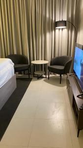 Postel nebo postele na pokoji v ubytování شقة فندقية حديثة بجميع المستلزمات