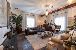 Posezení v ubytování Norfolk House Fremantle