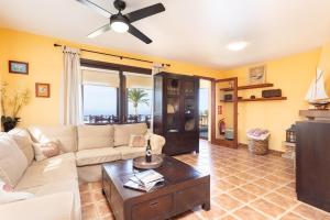 Posezení v ubytování Home2Book Charming Haven BBQ Pool La Orotava + 24 fotografií