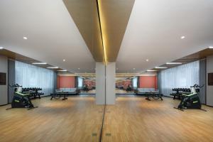 Οι επιχειρηματικές εγκαταστάσεις ή/και οι αίθουσες συνεδριάσεων στο Yicheng Hotel Guilin Liangjiang Sihu East-West Alley Branch