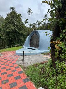 Κήπος έξω από το The View 360 Naturestay