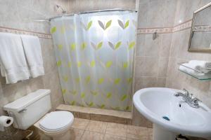 Φωτογραφία από το άλμπουμ του 3 Bedroom house in peaceful Vega Baja Puerto Rico with AC σε Vega Baja