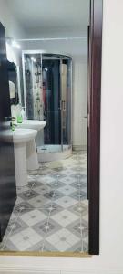 Ένα μπάνιο στο Oty Residence 2 Iasi