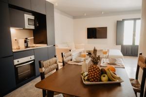 Kuchyň nebo kuchyňský kout v ubytování Azul & Limón Apartments + 28 fotografií