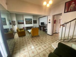 Μια τηλεόραση ή/και κέντρο ψυχαγωγίας στο Hostel Casteleyhost