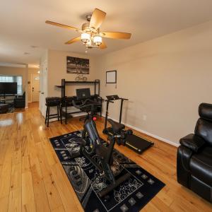 Istumisnurk majutusasutuses Spacious 3BR Townhouse with Balcony & Gym