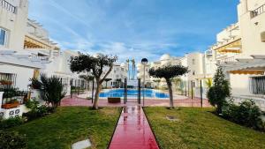 Πισίνα στο ή κοντά στο Apartamento Brisa de Laguna en Torrox Costa
