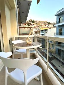 Μπαλκόνι ή βεράντα στο NOÈA Luxury Suites