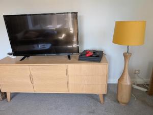 صورة لـ Spacious Family Retreat -sleeps 10-12 في CBG