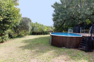 La pileta dentro o cerca de "The Oak’s Villa" Poolspa Nature