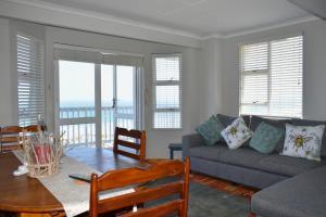 Χώρος καθιστικού στο C 4Ever Unit 1 and 2