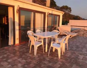 Μπαλκόνι ή βεράντα στο Lindo y cómodo departamento en Maitencillo, Chile