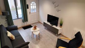 Μια τηλεόραση ή/και κέντρο ψυχαγωγίας στο À la belle étoile