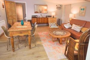 Χώρος καθιστικού στο The Organic Cotswolds Cowshed