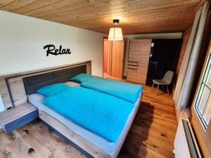 Ένα ή περισσότερα κρεβάτια σε δωμάτιο στο Chalet Condor - Aare Jungfrau AG