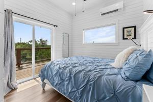 En eller flere senge i et værelse på Summit Sunsets, Luxury Pool, Fire Pit, Grill