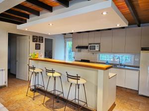 Kuchyň nebo kuchyňský kout v ubytování Casa Relax Liniers Chacras de Coria