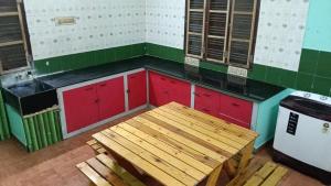 Η κουζίνα ή μικρή κουζίνα στο Shunsur Home Stays