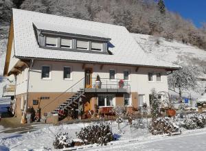 Ferienwohnung Neumeyer v zimě