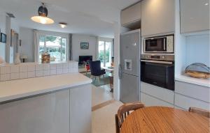 Nhà bếp/bếp nhỏ tại Belle Villa Vue Mer