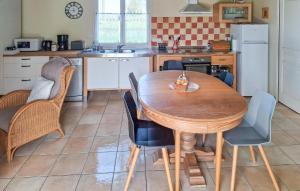 Кухня или мини-кухня в Maison Campagne Normandie
