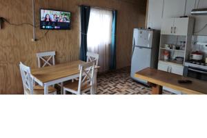 Kuchyň nebo kuchyňský kout v ubytování departamento el coiron