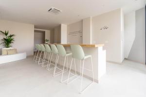 Η κουζίνα ή μικρή κουζίνα στο Apartamentos - Delfin Natura