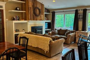 Posezení v ubytování Middle Ledge Lodge