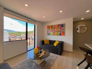 Posezení v ubytování Moderno con ascensor y parqueadero a 5 min del CC