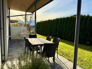 Balkón nebo terasa v ubytování Apartment P6 Oberndorf direkt an der Piste mit Blick auf den Wilden Kaiser