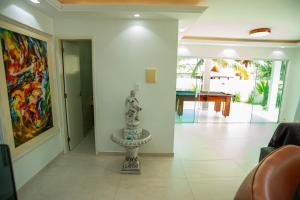 Χώρος καθιστικού στο Casa com Piscina, Quadra de Areia e Churrasqueira +42 φωτογραφίες