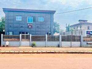 Το κτήριο όπου στεγάζεται  το ξενοδοχείο