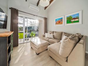 Χώρος καθιστικού στο Stunning Knysna central Apartment