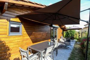 Patio nebo venkovní prostory v ubytování Chalet des 2 moutons