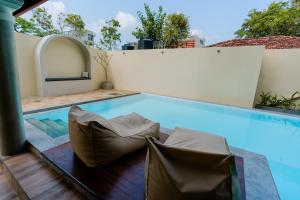 Bazén v ubytování Arco Mirissa nebo v jeho okolí