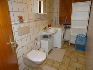 Vannituba majutusasutuses FLEX Aparts - möblierte Wohnung in Zwickau