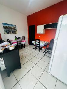 Kuchyň nebo kuchyňský kout v ubytování Pousada Guanabra Cuiaba