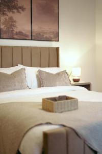 Ένα ή περισσότερα κρεβάτια σε δωμάτιο στο Charming Village Retreat in Washington