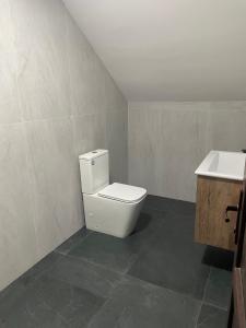 Ένα μπάνιο στο Hankavan HANKA HOME