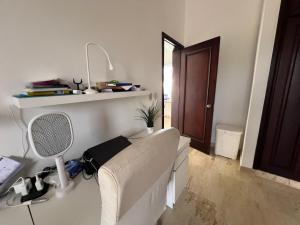 Χώρος καθιστικού στο studio with pool 524