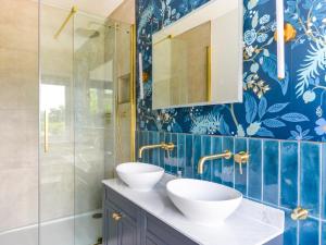 Vannituba majutusasutuses 4 Bed in Binfield 93244