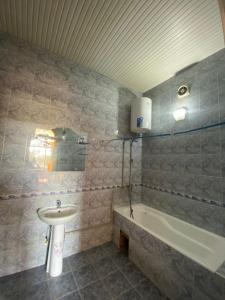 Koupelna v ubytování Mameen