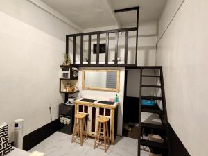 Kuchyň nebo kuchyňský kout v ubytování Cutesy Loft Studio - Budget & Commuter-Friendly Baguio Transient - Baguio City + 16 fotografií