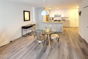 Køkken eller tekøkken på Corporate Stays Blum 1 Bedroom