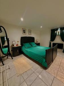 Χώρος καθιστικού στο Le Cocoon caché avec parking