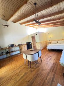 Ένα ή περισσότερα κρεβάτια σε δωμάτιο στο La Hortensia Aldea Molco