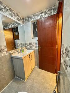 Η κουζίνα ή μικρή κουζίνα στο Luxury Apartment Islamabad