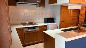 Kuchyň nebo kuchyňský kout v ubytování Doel Odori Park - Vacation STAY 20443 + 7 fotografií