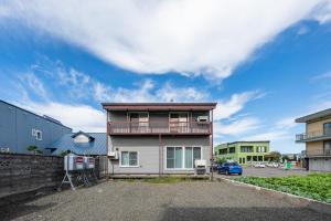 Budova, kde se prázdninový dům nachází