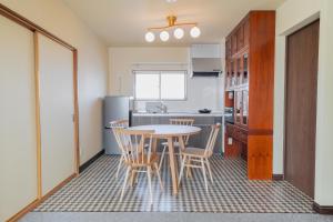 Кухня или мини-кухня в Uejima Building 4F - Vacation STAY 20520
